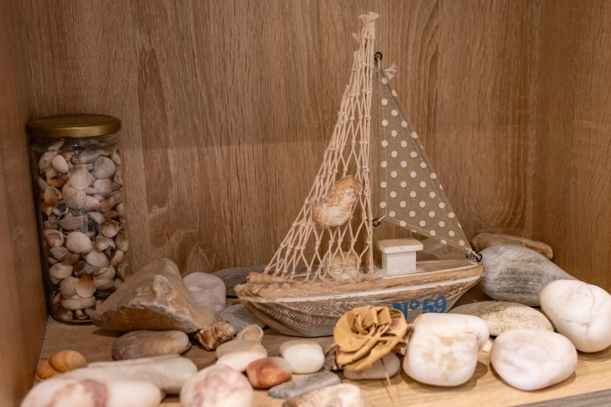 Chez Kiki Et Ioannis Daire Engaraí Dış mekan fotoğraf